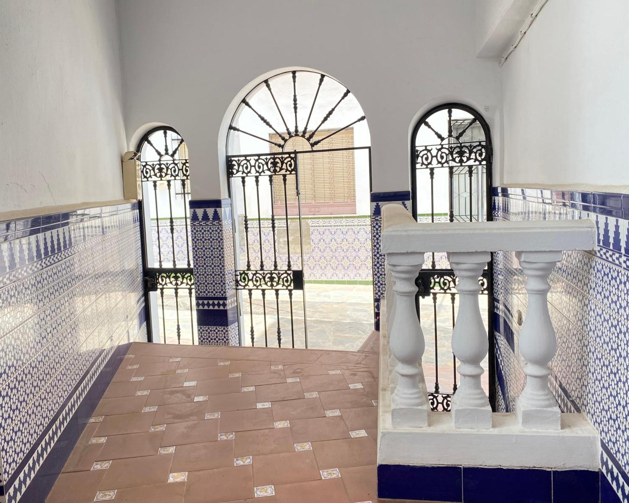 Casa Miguel - 3 Beautiful Apartments Availabe Sayalonga Buitenkant foto